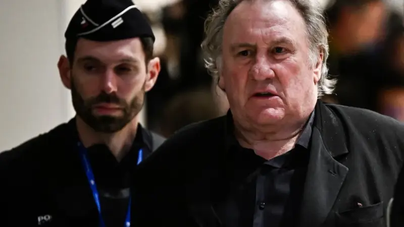 دوبارديو يحاكَم في باريس بتهمة الاغتصاب