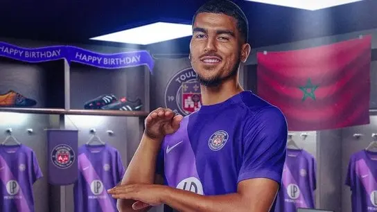 فيديو - تحفة فنية في الدوري الفرنسي.. زكريا أبو خلال يسجل هدفًا لا يُنسى