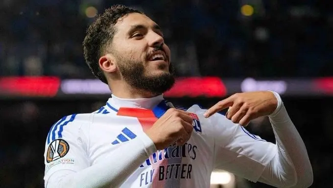 مفاجأة وأزمة مالية.. موقف ريان شرقي من الانتقال إلى الاتحاد