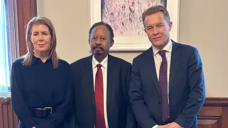 related_news_inside_blogsحمدوك يشدد على أهمية هدنة عاجلة في السودان