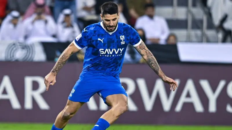 ميتروفيتش خارج حسابات الهلال.. وصراع إنجليزي ثلاثي على خدماته