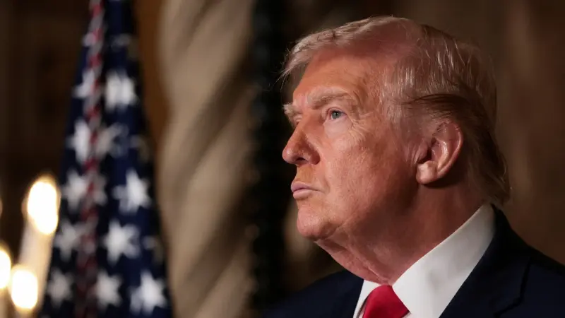 اتهامات بالتستر.. أزمة داخل إدارة ترامب بسبب ملفات إبستين