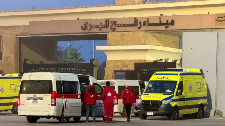 related_news_inside_blogsإسرائيل تعلن إعادة فتح معبر رفح جزئيا في هذا الموعد