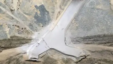 related_news_inside_blogsصور - ضربة تستهدف قاعدة جوية سرية في جنوب إيران