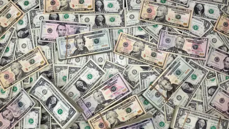 related_news_inside_blogsسعر الدولار الأميركي مقابل الجنيه المصري اليوم الأربعاء 10/6/2026.. تباين على الشاشات
