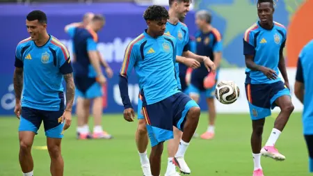 related_news_inside_blogsتشكيلة منتخب إسبانيا اليوم أمام فرنسا.. يامال يقود طموح لاروخا
