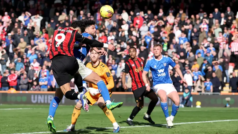 الدوري الإنجليزي - بورنموث يتعادل مع سندرلاند ويمدد سلسلة نتائجه الإيجابية