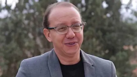 related_news_inside_blogsما سبب اعتقال الفنان معن عبد الحق نجم "باب الحارة"؟