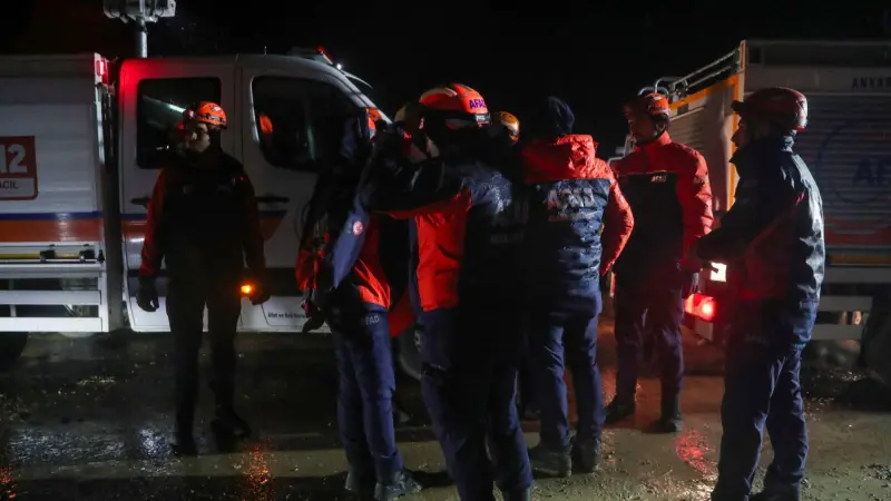 إردوغان يعلن بدء التحقيقات في حادثة سقوط طائرة المسؤولين الليبيين