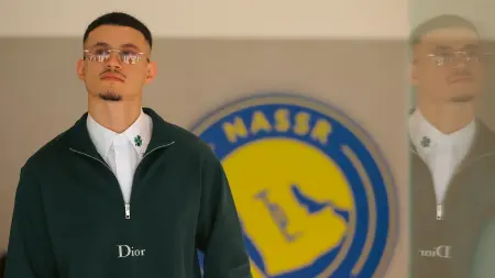 related_news_inside_blogsالهلال يقدم شكوى ضد عبد الله الحمدان بسبب مشاركته مع النصر.. هل تُخصم نقاط الفوز على الاتحاد؟