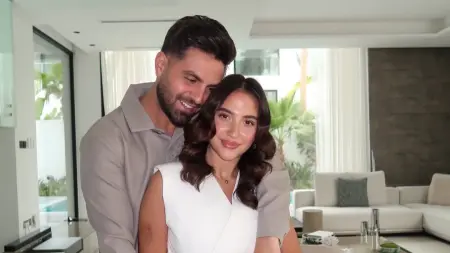 related_news_inside_blogsسارة الورع تُعلن حملها الأول وتنهي الجدل بطريقة رومانسية