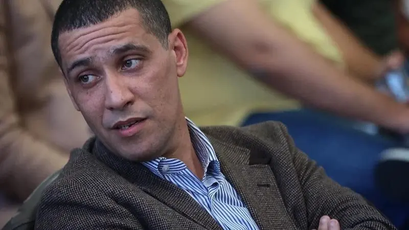 أنباء عن اعتقال رئيس الرجاء المغربي في ألمانيا