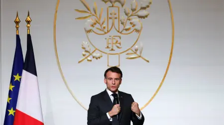 related_news_inside_blogsتقرير: ماكرون يعلن حالة الطوارئ الأوروبية
