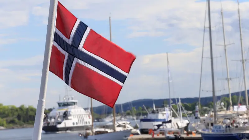 النرويج توقع أكبر صفقة عسكرية في تاريخها بشراء فرقاطات بريطانية