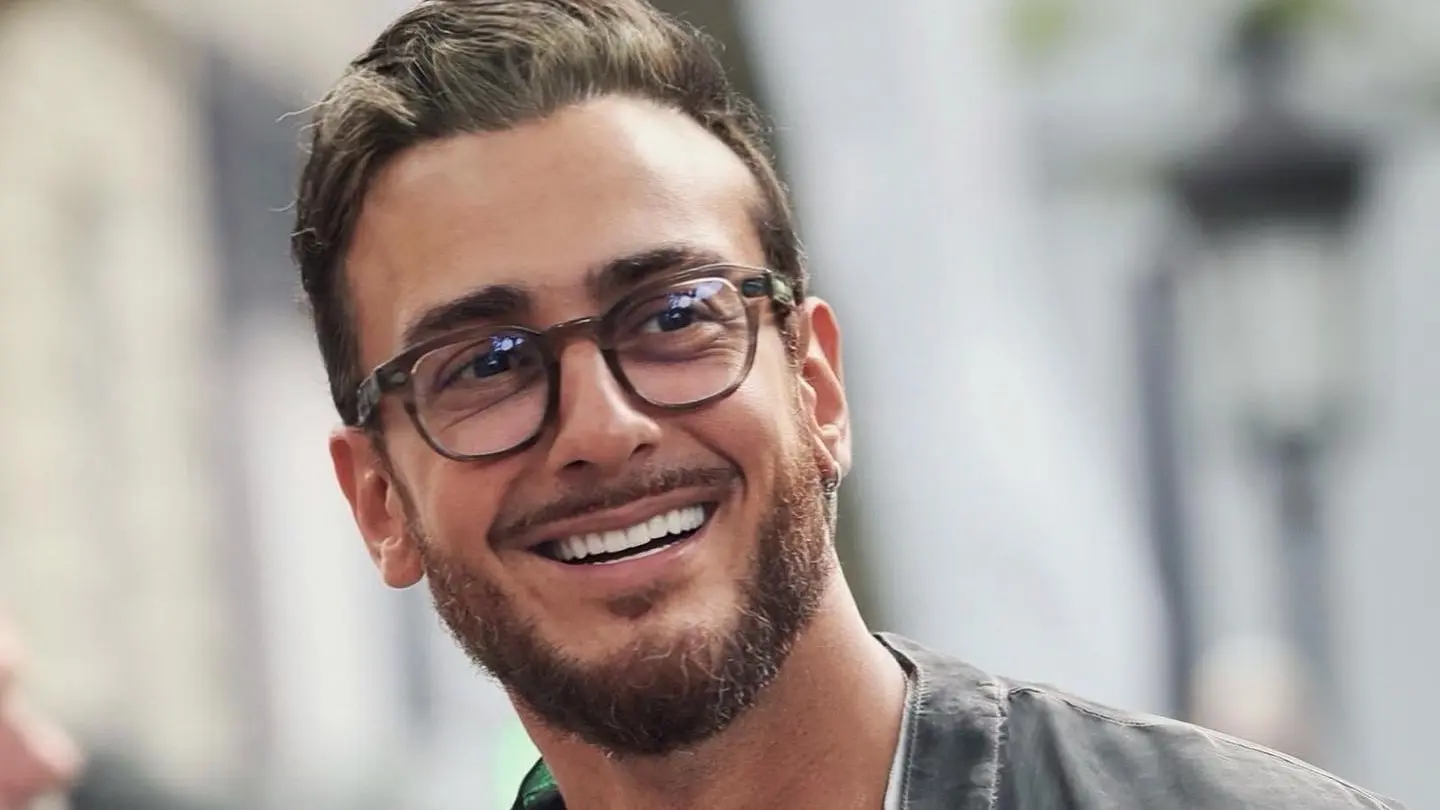 اختفاء منشورات سعد لمجرد من حسابه الرسمي على إنستغرام (فيسبوك) اختفاء منشورات سعد لمجرد من حسابه الرسمي على إنستغرام (فيسبوك)