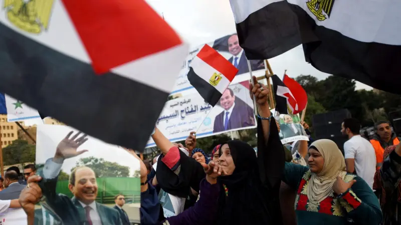 كيف استقبل المصريون فوز السيسي بفترة رئاسية جديدة؟
