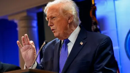 related_news_inside_blogsترامب ينتقد المحكمة العليا ويعيد إشعال حرب الرسوم