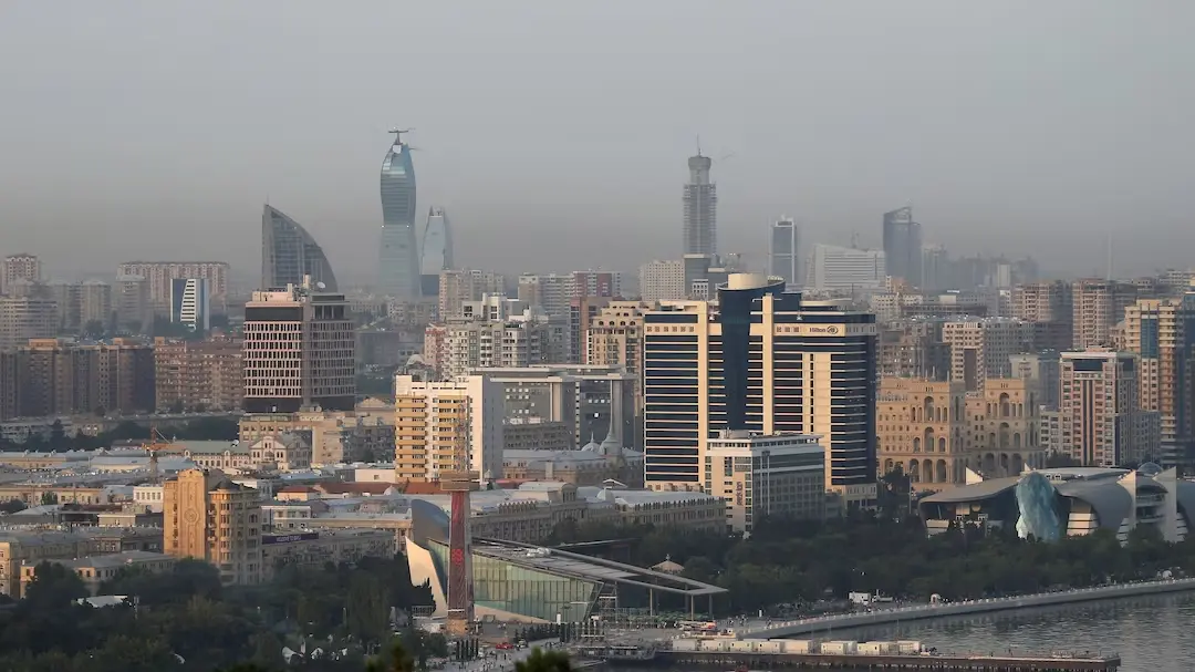 الحجاب أشعل خلافا جديدا بين أذربيجان وتركيا (رويترز) الحجاب أشعل خلافا جديدا بين أذربيجان وتركيا (رويترز)