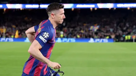 related_news_inside_blogsبشروط جديدة.. برشلونة يفتح باب الاستمرار أمام ليفاندوفسكي