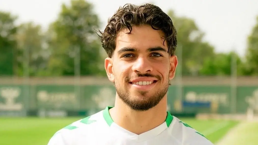 عبد الصمد الزلزولي مستمر رفقة ريال بيتيس لموسم آخر (رويترز) عبد الصمد الزلزولي مستمر رفقة ريال بيتيس لموسم آخر (رويترز)