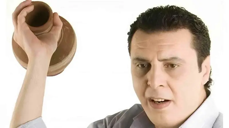 من هو الفنان طارق الأمير وما سبب وفاته؟ 11 معلومة عن بطل "عسل إسود"