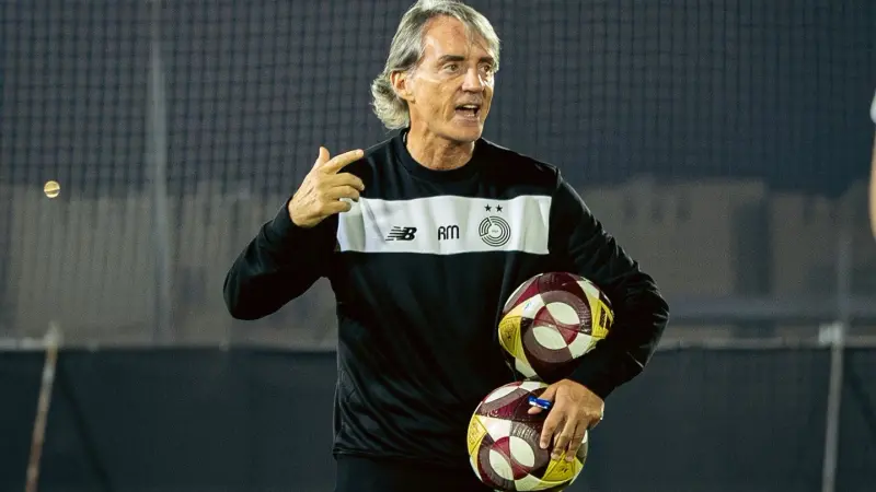 تعرف إلى راتب مانشيني مع السد القطري