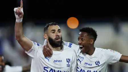 related_news_inside_blogsبنزيما يواجه الاتحاد.. قمة الهلال والعميد ترسم معالم المنافسة على اللقب