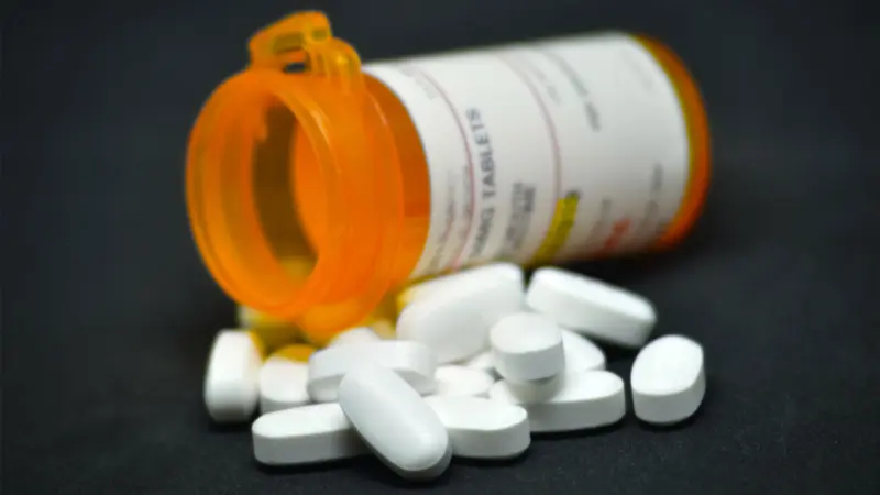 دواء شائع يتحول إلى كارثة.. تفاعل نادر يشوه وجه سيدة