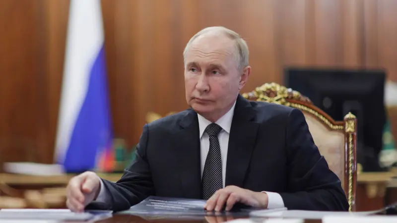 بوتين: تمديد معاهدة "نيو ستارت" مشروط بخطوة مماثلة من ترامب