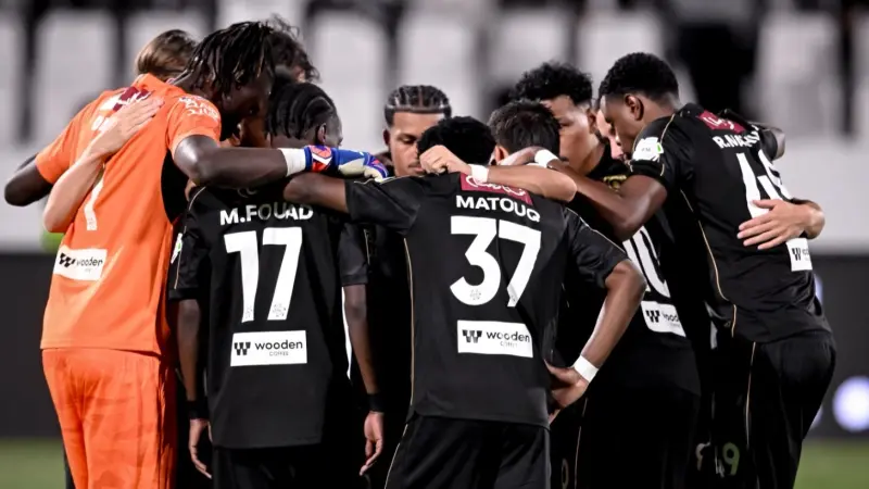 الدوري السعودي - علي البليهي يُعادل رقمًا سلبيًا بطرده خلال فوز الشباب على التعاون