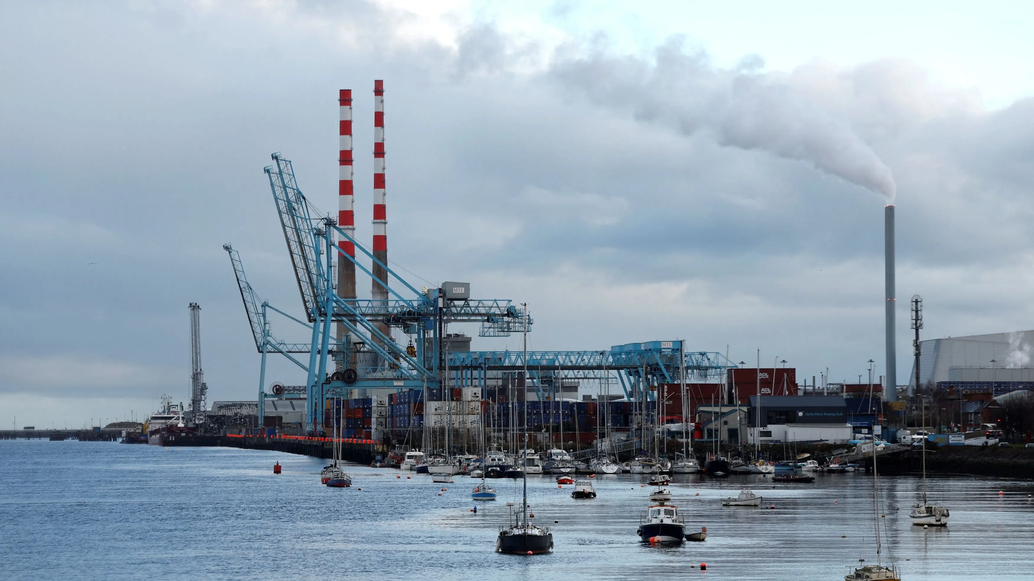 أوروبا تتوسع في استيراد الأسمدة من روسيا لأعلى مستوى منذ 2021 