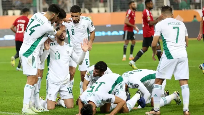 المشهد سبورتس: حرب تصريحات بين باريس سان جيرمان ومنتخب فرنسا.. والاتحاد الأوروبي يوافق على طلب برشلونة وميلان