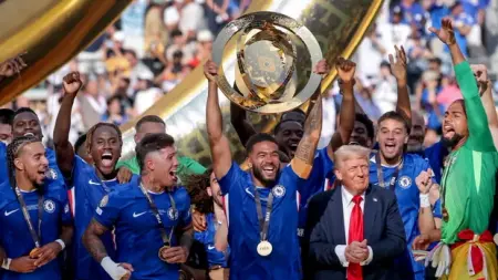 related_news_inside_blogsعلى خطى كأس العالم 2026.. "فيفا" يدرس توسيع كأس العالم للأندية إلى 48 فريقا