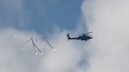 related_news_inside_blogsالجيش الإسرائيلي يعلن قصف أكثر من 200 هدف لـ"حزب الله"