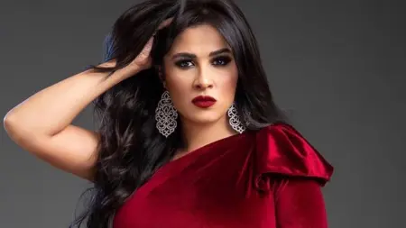 related_news_inside_blogsحملات تشويه تستهدف ياسمين عبد العزيز بسبب "وننسى اللي كان"