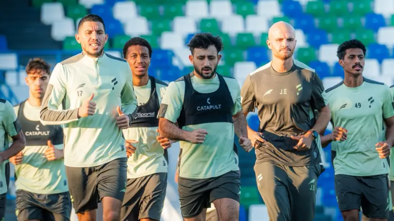 القنوات الناقلة لمباراة الاتفاق ضد الفتح اليوم في دوري روشن السعودي مع الموعد والتشكيلة