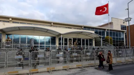 related_news_inside_blogsتركيا تعلن إسقاط ثاني صاروخ إيراني منذ بدء الحرب