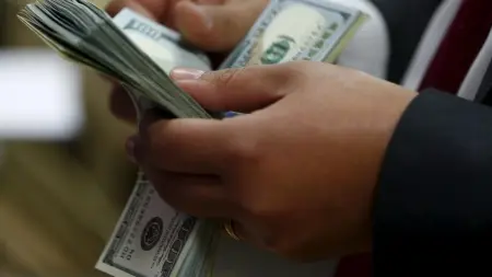 related_news_inside_blogsسعر الدولار مقابل الدينار الليبي اليوم الخميس 9 أبريل 2026.. عودة الارتفاع في السوق السوداء