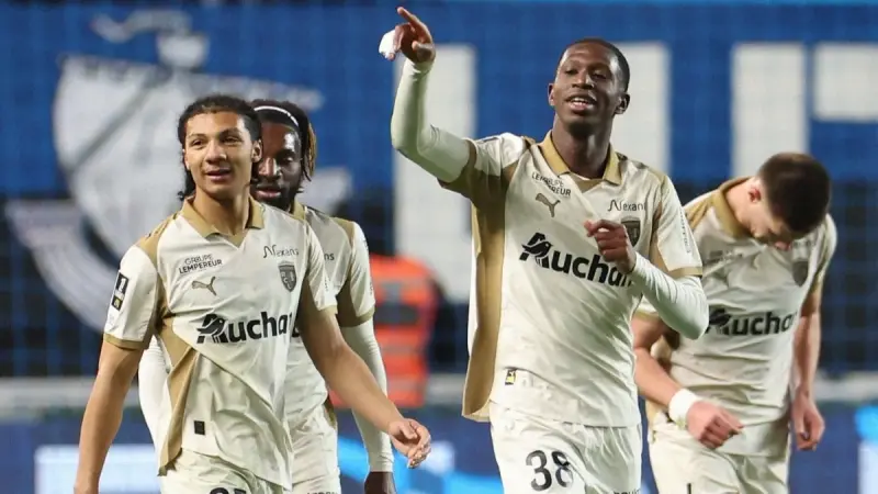 الدوري الفرنسي - لانس يستغل سقوط باريس سان جيرمان وينتزع الصدارة