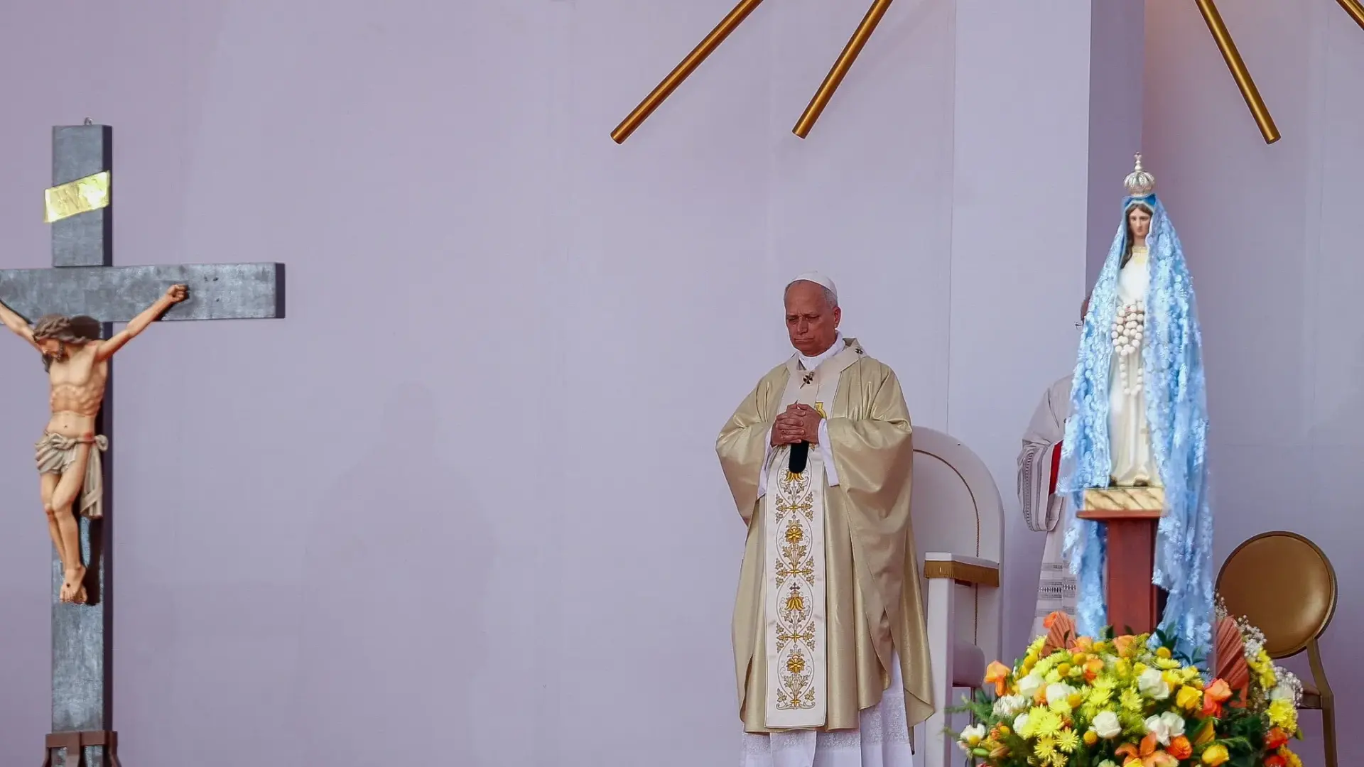 البابا يطلق نداء عاجلا لإسكات البنادق 