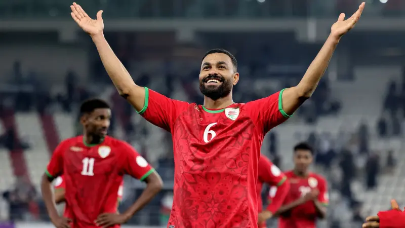 تشكيلة منتخب عمان اليوم أمام البحرين.. غياب بارز بسبب الإيقاف