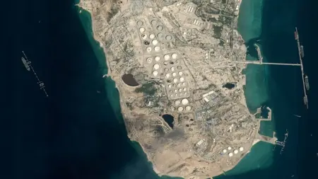 related_news_inside_blogsتقرير: إيران "تُعسكر" جزيرة خرج تحسبا لغزو برّي أميركي