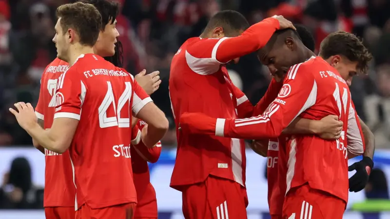 نتائج مباريات اليوم في الدوري الألماني - بايرن ميونخ يكتسح فرايبورغ في يوم غزير بالأهداف