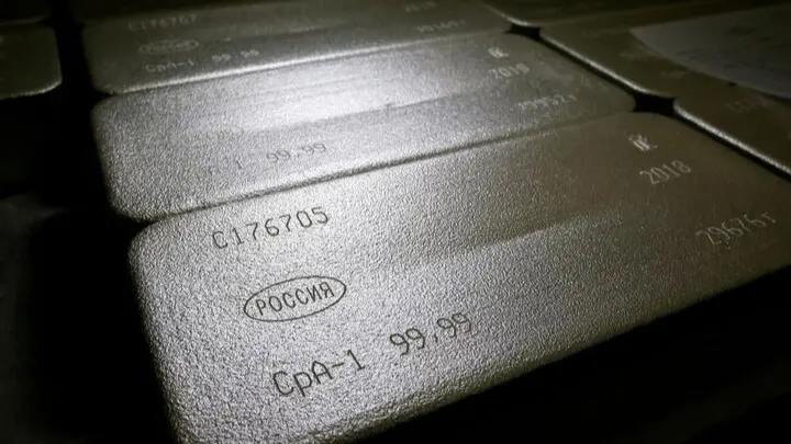 توقعات أسعار الفضة الأيام القادمة.. بعد تراجع لـمستوى 90 دولارا