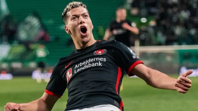 بعد أنباء اقترابه من الأهلي المصري.. هل تعاقد ميتلاند مع بديل إمام عاشور؟