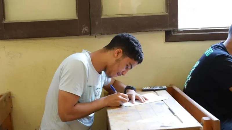 برنامج امتحان التوجيهي التكميلي 2025.. الوزارة تعلن المواعيد الرسمية