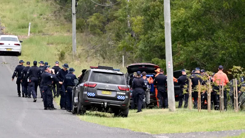 أستراليا تحبط مخططا لاستهداف مساجد ومقار حكومية في بيرث