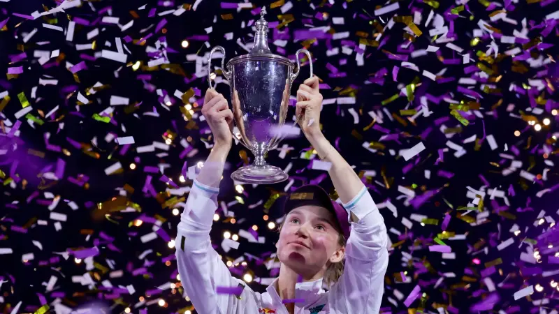 بطولة الرياض الختامية - ريباكينا تهزم سابالينكا وتحرز لقبا تاريخيا