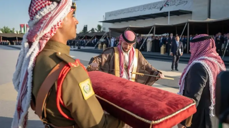 زفاف الحسين ورجوة.. ما أبرز العادات والتقاليد المتّبعة في حفل الزفاف الملكي؟