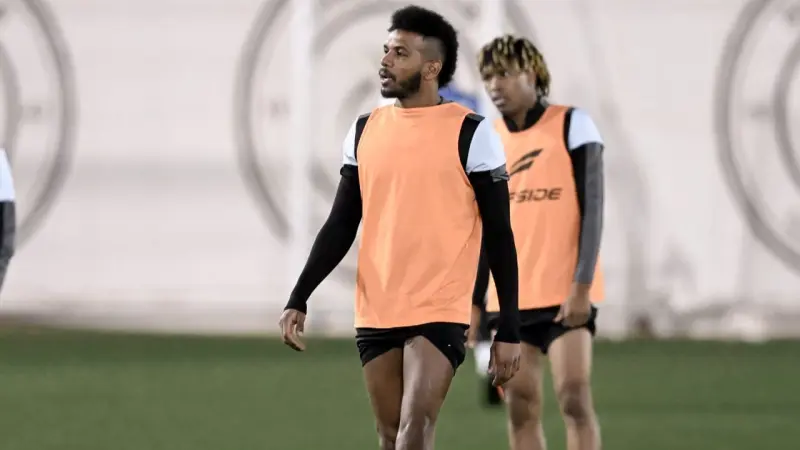 القنوات الناقلة لمباراة الشباب ضد الرياض اليوم في دوري روشن السعودي مع الموعد والتشكيلة